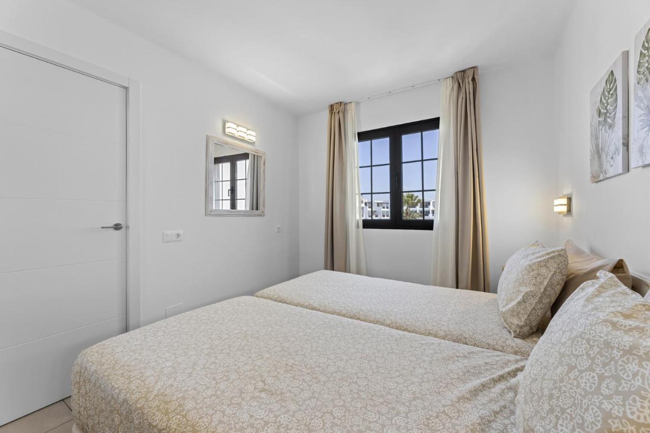 Casahost Bastian Boutique I Seaview Lejlighed Costa Teguise Eksteriør billede